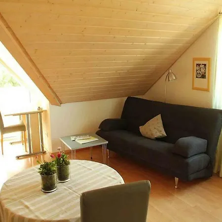 Johanna Apartment *